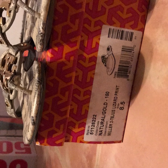 New Snakeskin Tory Burch sandals - Picture 2 of 5